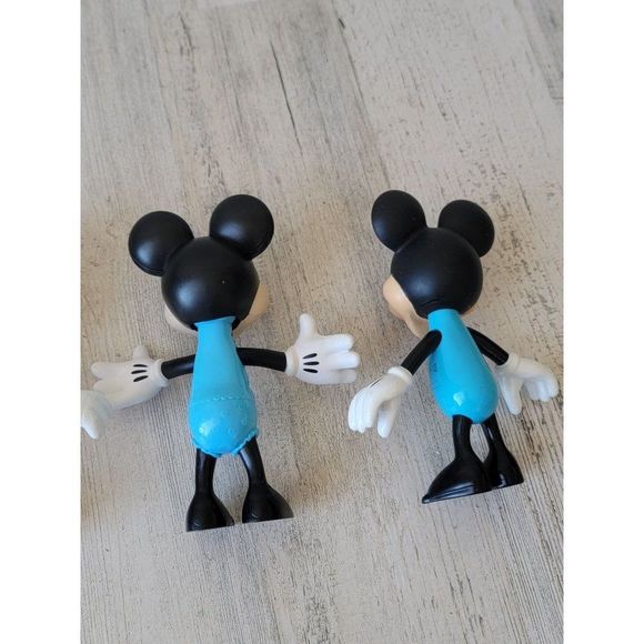 Disney Minnie Mouse pool day playset swimsuit toy figure - Picture 15 of 15